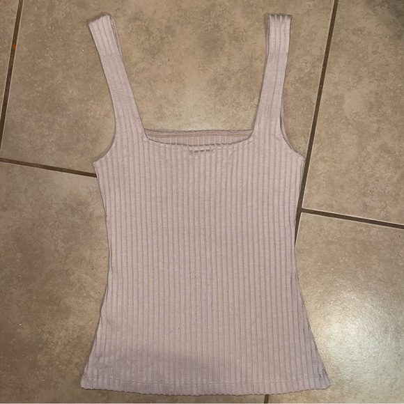 H&M Ribbed Tank Top - Picture 2 of 3